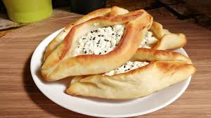 فطيرة جبن حلوم